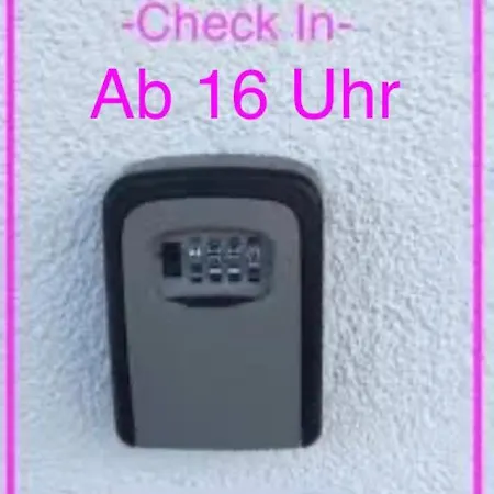 아파트 By Stelwag